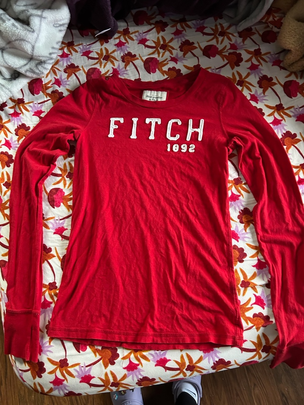 Abercrombie & Fitch Red Crewneck Sweatshirt with White Appliqué